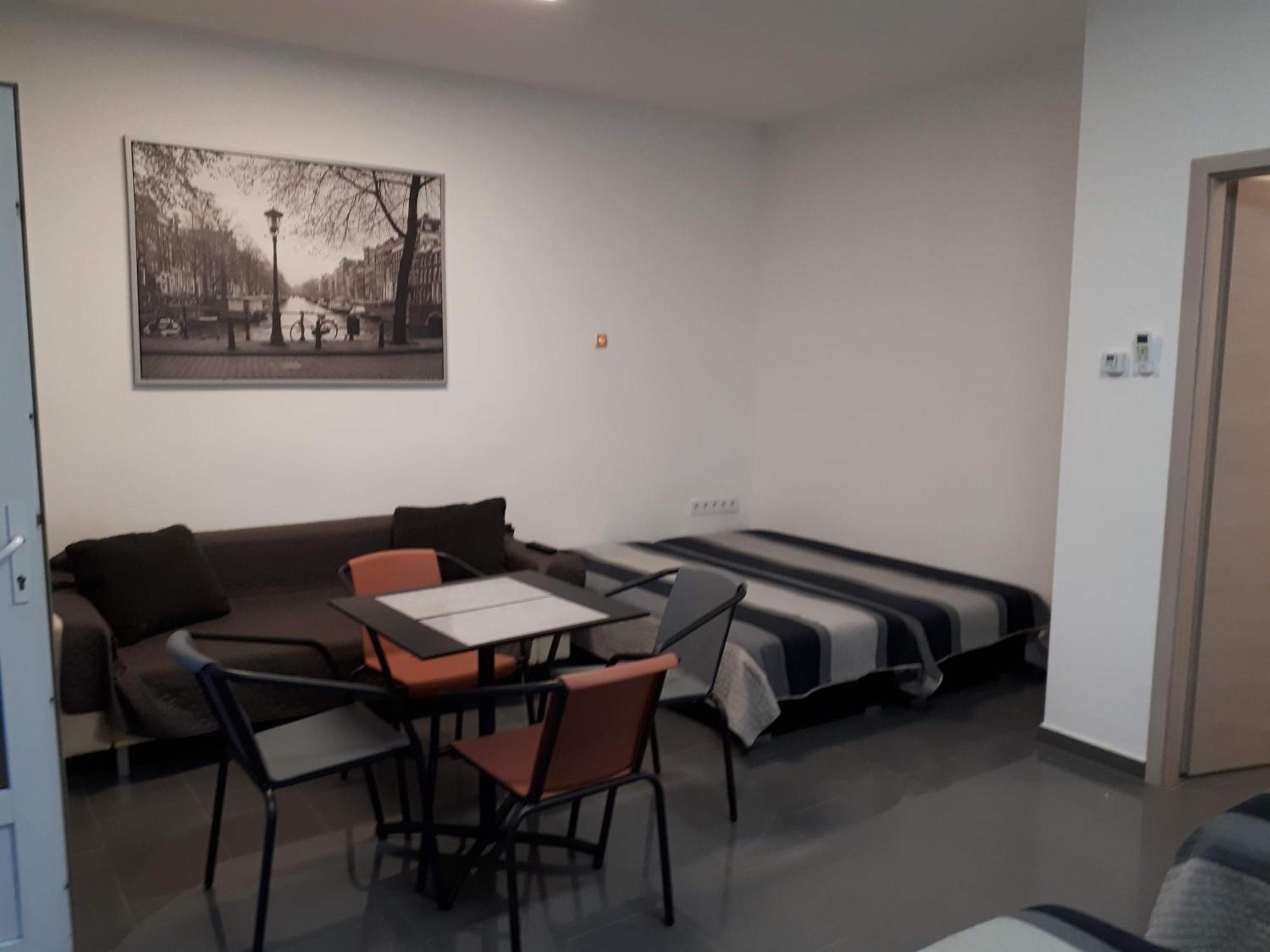 Kertvarosi Apartman Tiszaújváros Exteriér fotografie