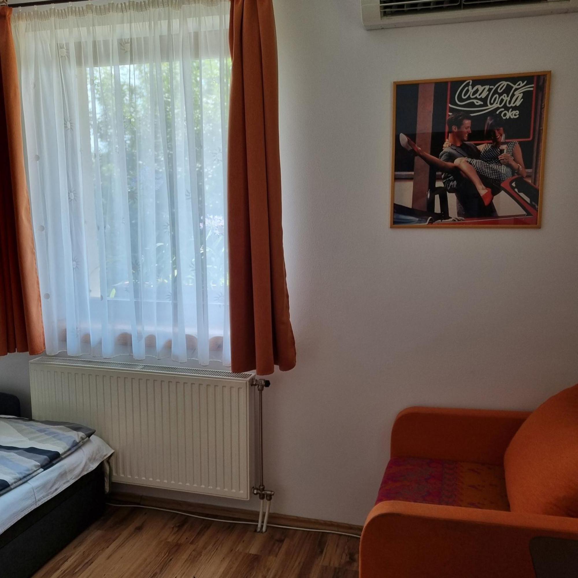 Kertvarosi Apartman Tiszaújváros Exteriér fotografie